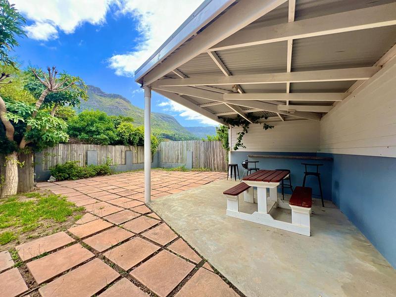 4 Bedroom Property for Sale in Hout Bay Western Cape